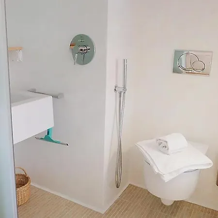 Celerina Sleeps 7 Wifi Celerina/Schlarigna